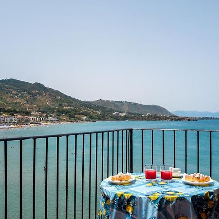 Lavatoioflats Casa Sul Mare E Sul Lavatoio Medievale A Cefalù Exterior foto