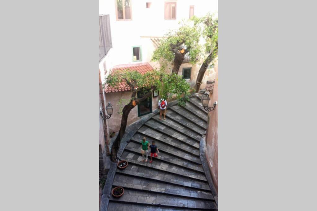 Lavatoioflats Casa Sul Mare E Sul Lavatoio Medievale A Cefalù Exterior foto